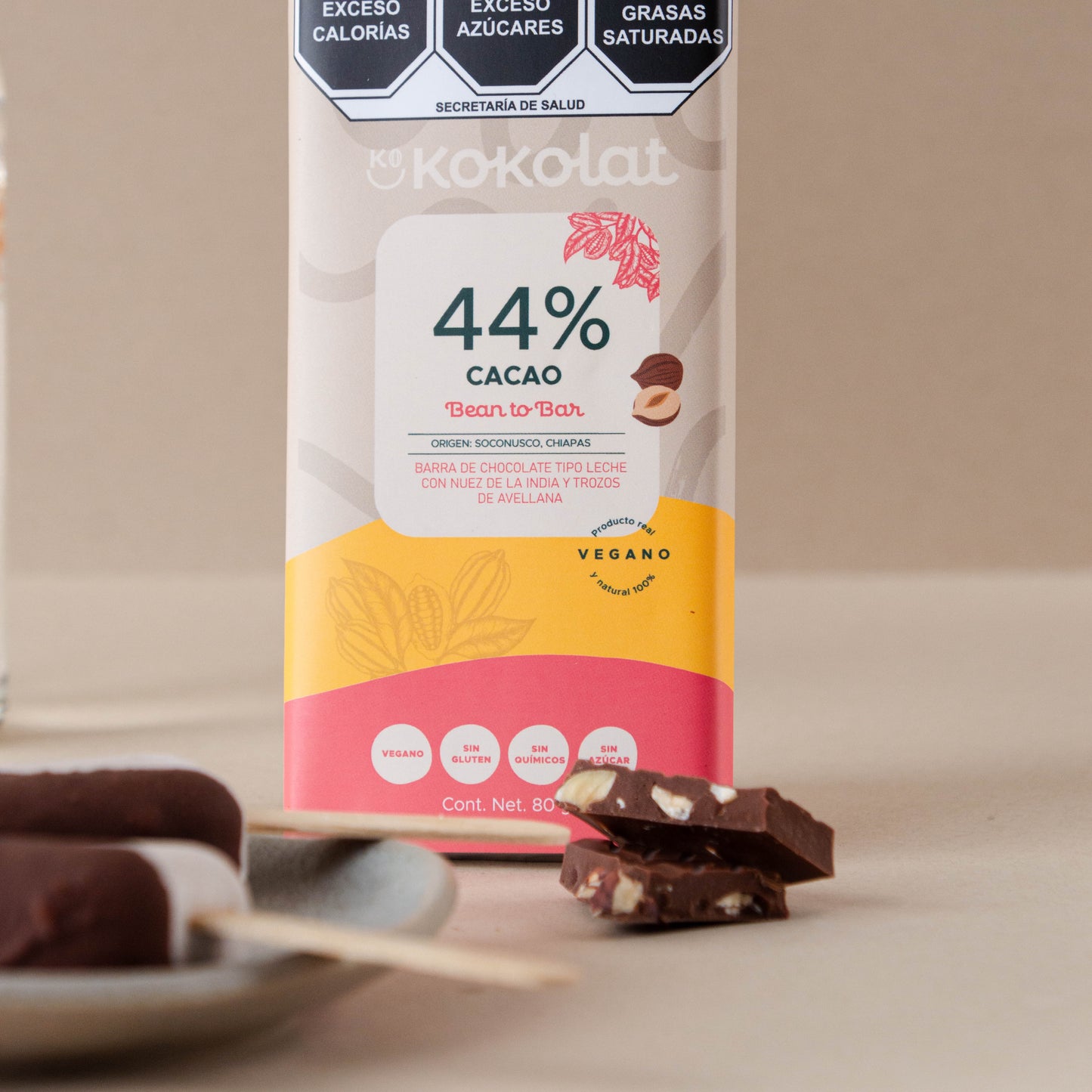 Chocolate 44% Cacao tipo leche con Avellana